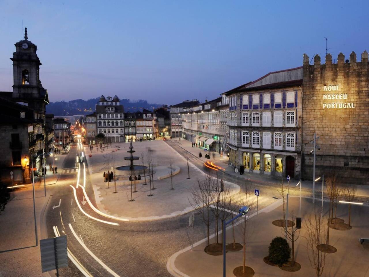 The Office Guest Apartment Guimaraes Luaran gambar